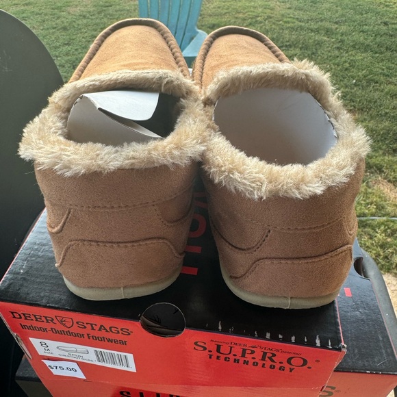 Deer Stags Men’s Slippers. Size 8 - Picture 5 of 6